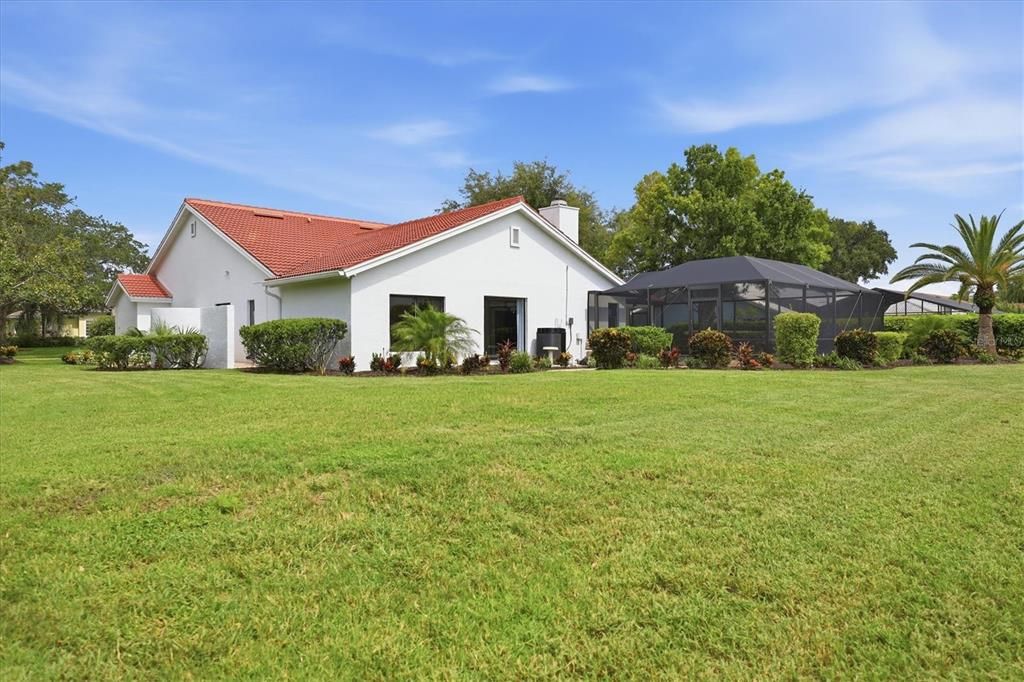 For Sale: $1,000,000 (3 beds, 3 baths, 2611 Square Feet)