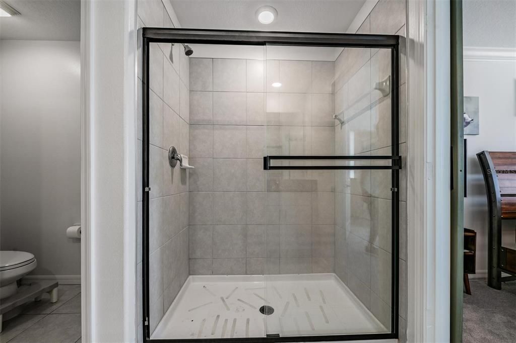 En Venta: $285,000 (3 camas, 2 baños, 1601 Pies cuadrados)