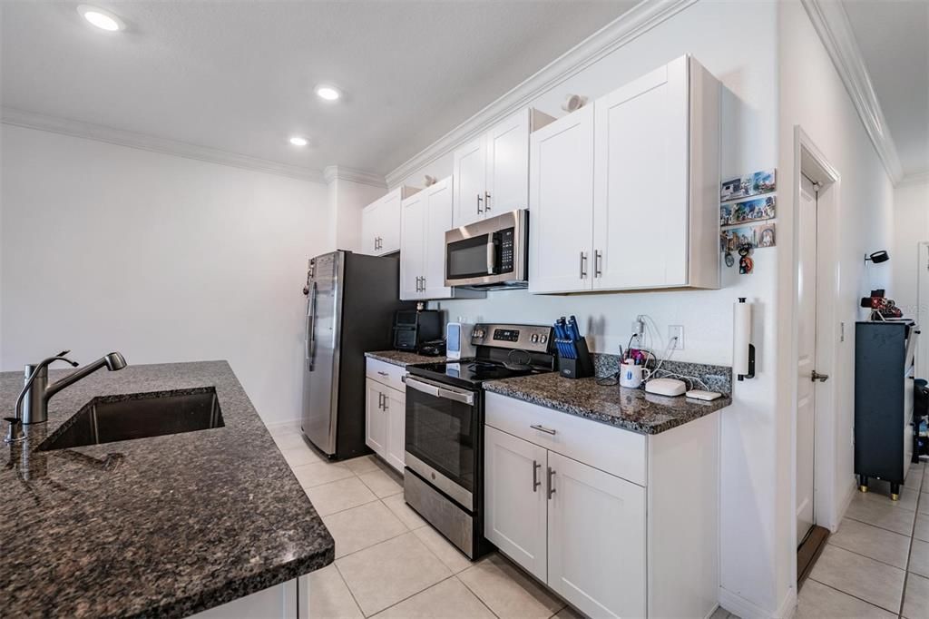 En Venta: $285,000 (3 camas, 2 baños, 1601 Pies cuadrados)