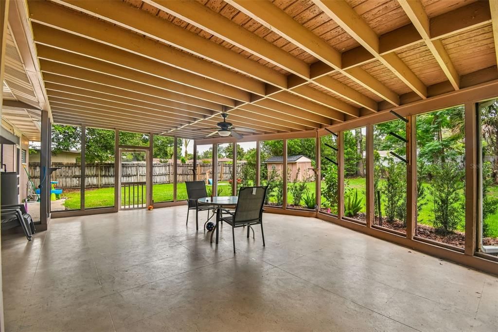 En Venta: $540,000 (3 camas, 2 baños, 1618 Pies cuadrados)