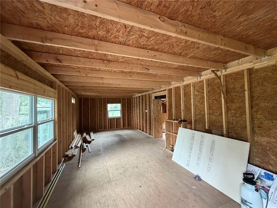 На продажу: $85,000 (2 спален, 1 ванн, 893 Квадратных фут)