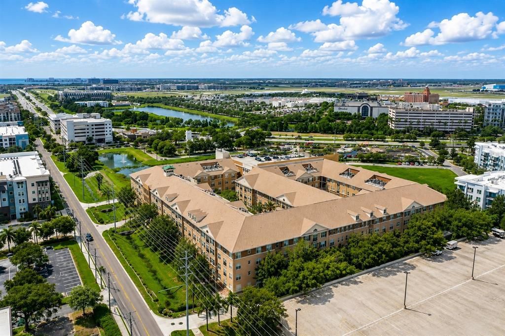 В аренду: $1,600 (1 спален, 1 ванн, 700 Квадратных фут)