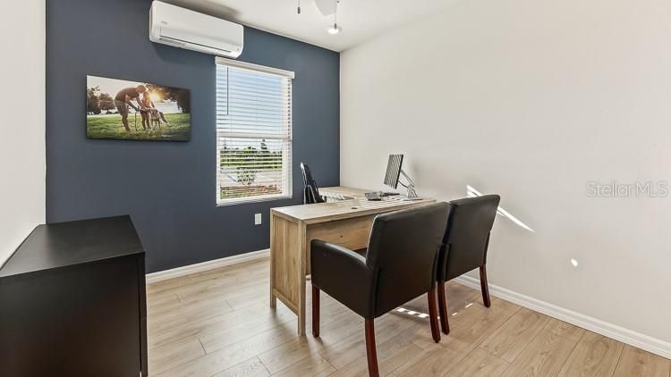 En Venta: $268,990 (3 camas, 2 baños, 1464 Pies cuadrados)