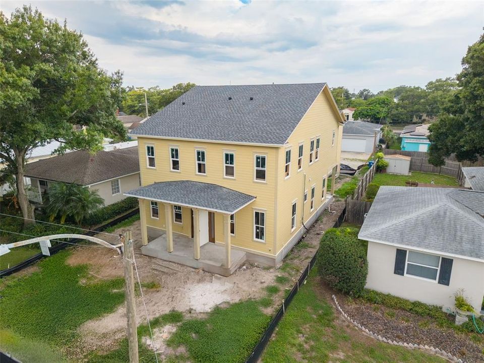 En Venta: $1,549,000 (6 camas, 4 baños, 3485 Pies cuadrados)