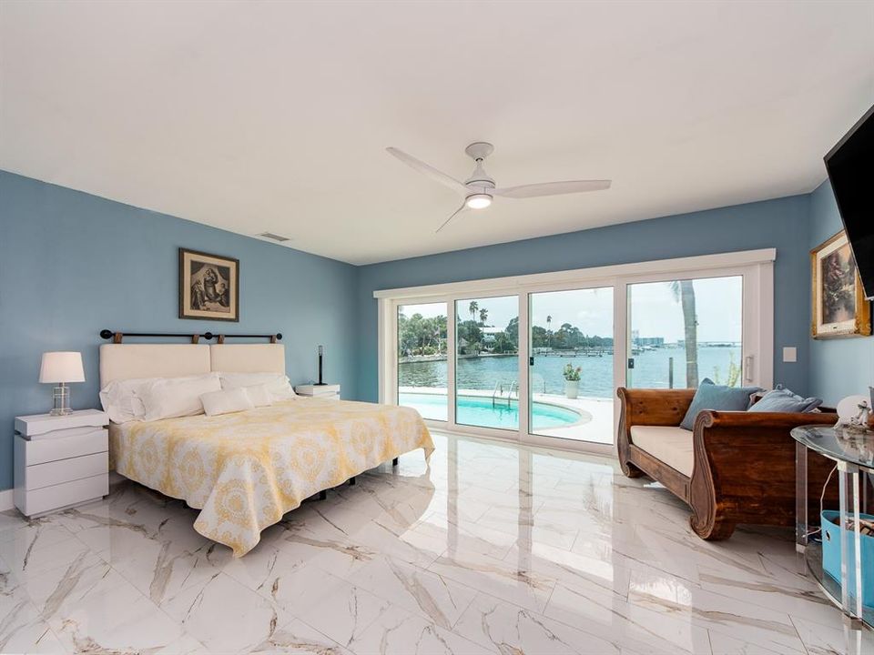 En Venta: $1,775,000 (3 camas, 2 baños, 2240 Pies cuadrados)