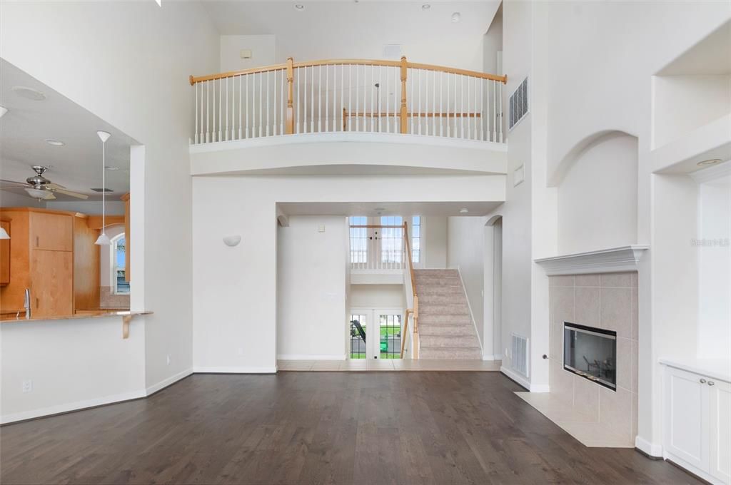 В аренду: $4,799 (3 спален, 2 ванн, 2421 Квадратных фут)