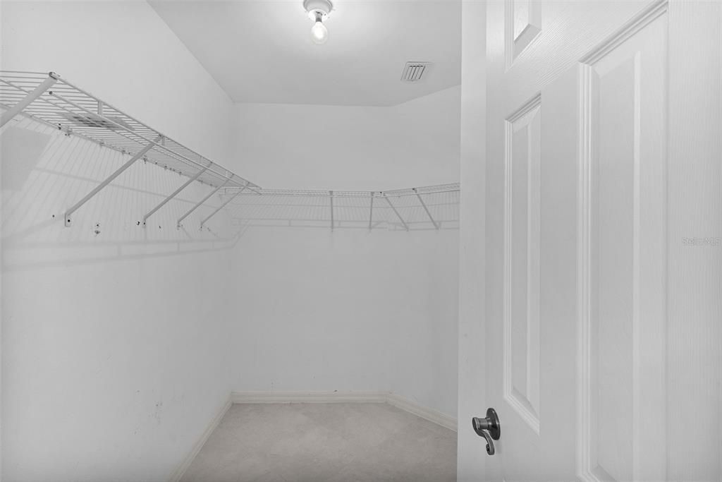 For Sale: $315,000 (2 beds, 2 baths, 1139 Square Feet)