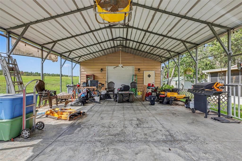 En Venta: $300,000 (4 camas, 3 baños, 2514 Pies cuadrados)