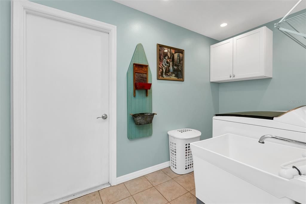 En Venta: $329,000 (3 camas, 2 baños, 1684 Pies cuadrados)