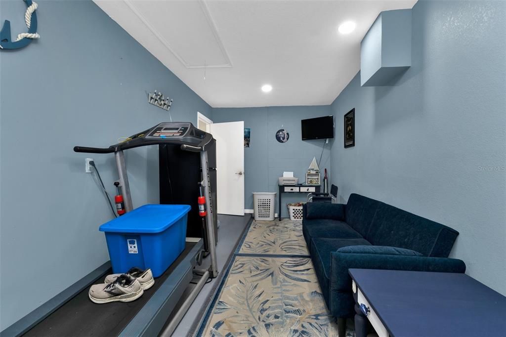 En Venta: $329,000 (3 camas, 2 baños, 1684 Pies cuadrados)