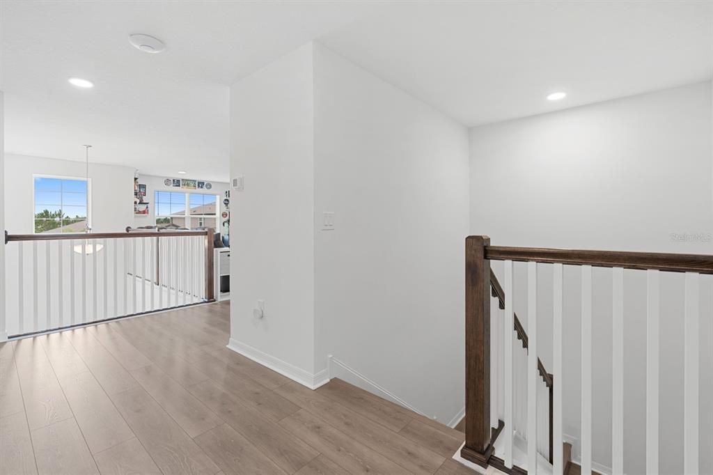 En Venta: $689,900 (5 camas, 4 baños, 3559 Pies cuadrados)
