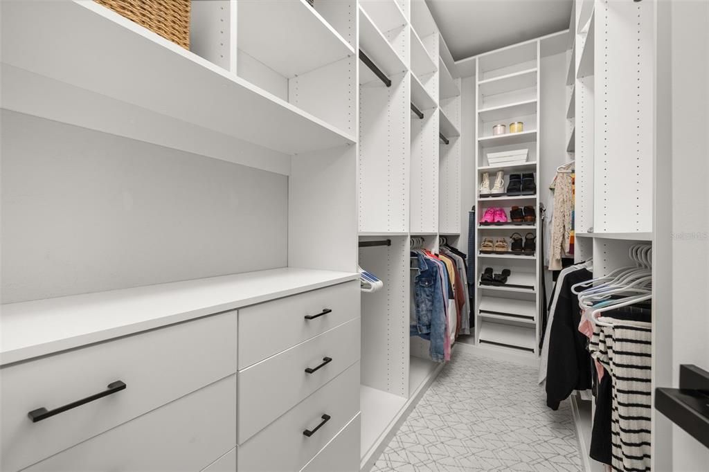 В аренду: $4,750 (5 спален, 3 ванн, 3242 Квадратных фут)