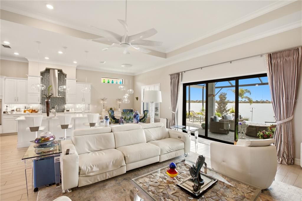 For Sale: $1,350,000 (3 beds, 3 baths, 2779 Square Feet)