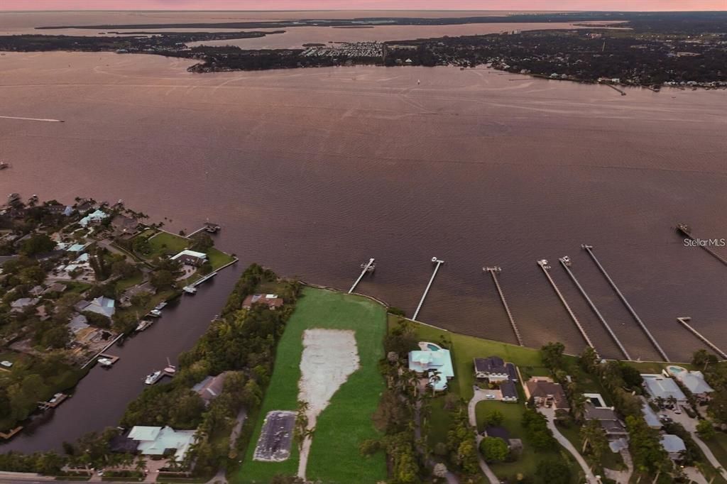 For Sale: $3,250,000 (1.82 acres)