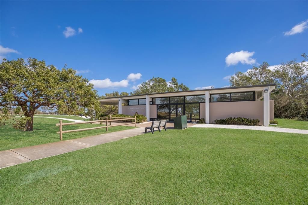 For Sale: $3,250,000 (1.82 acres)