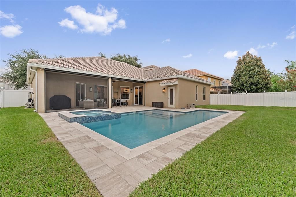 En Venta: $749,999 (4 camas, 3 baños, 2885 Pies cuadrados)