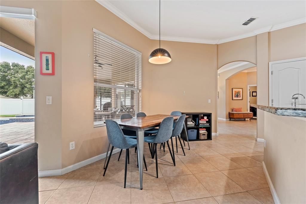 En Venta: $749,999 (4 camas, 3 baños, 2885 Pies cuadrados)