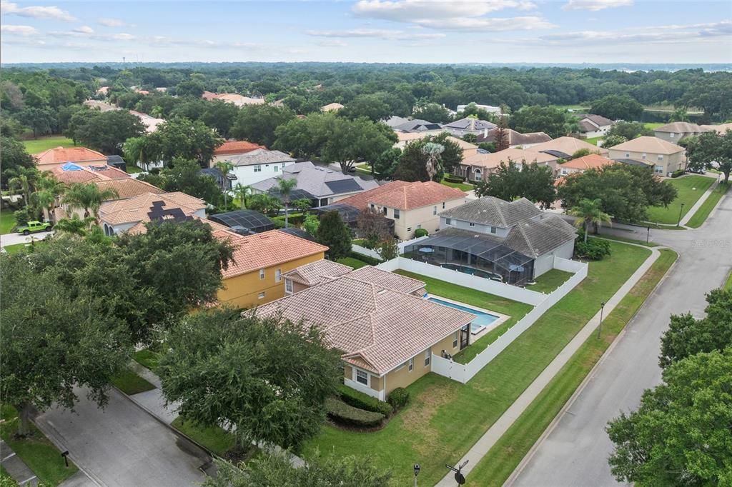 Active With Contract: $749,999 (4 beds, 3 baths, 2885 Square Feet)