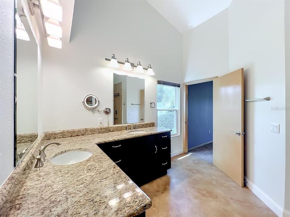 En Venta: $399,900 (3 camas, 2 baños, 1887 Pies cuadrados)