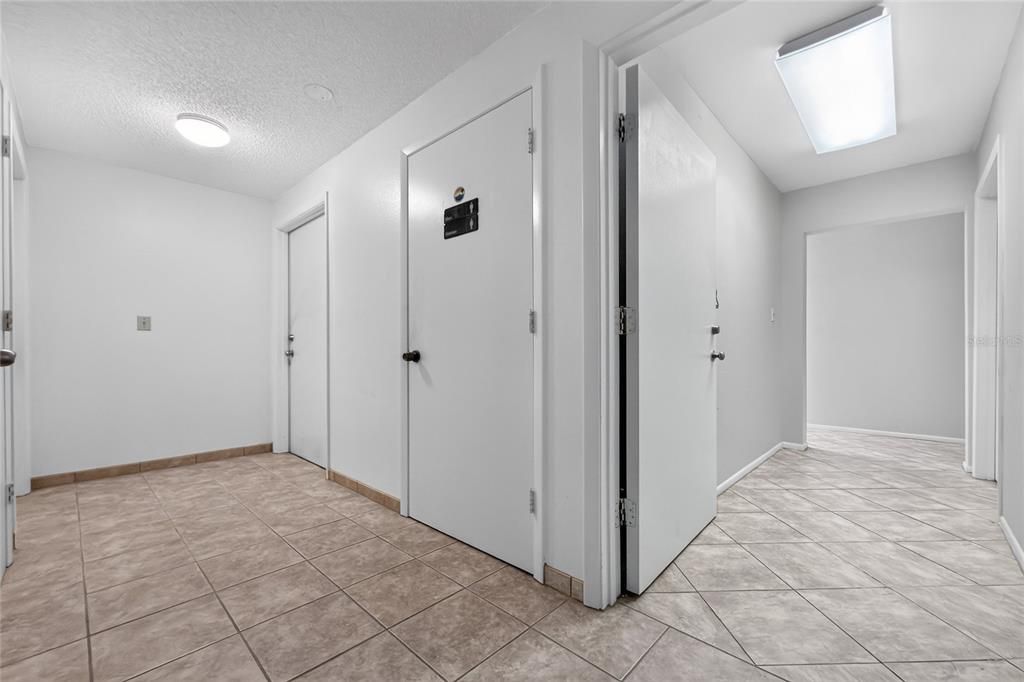 For Sale: $450,000 (0 beds, 0 baths, 2414 Square Feet)