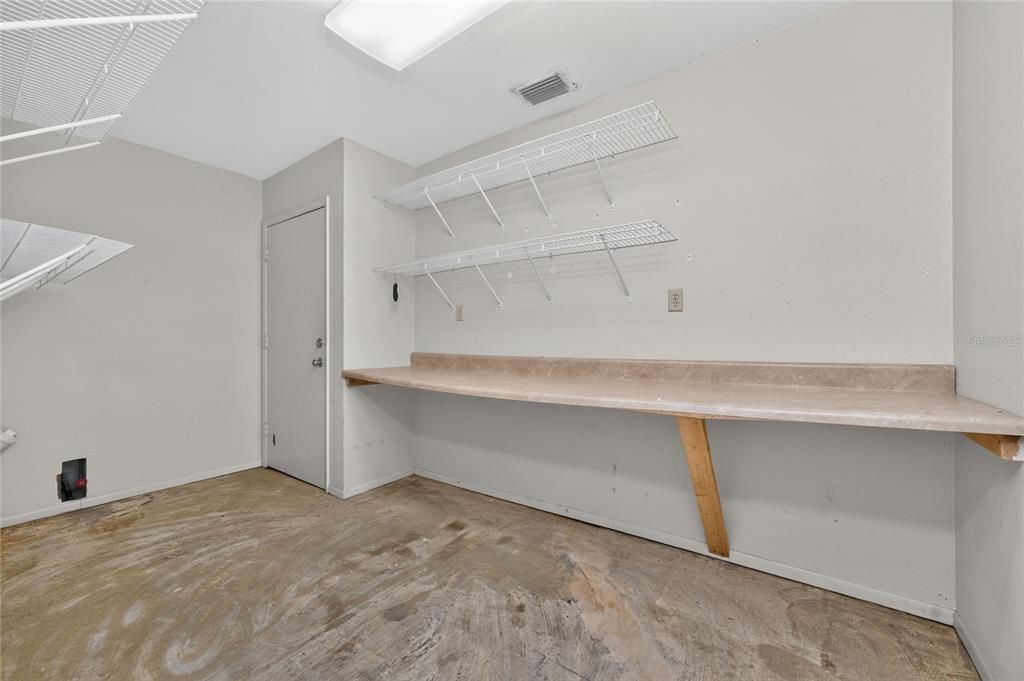 For Sale: $450,000 (0 beds, 0 baths, 2414 Square Feet)