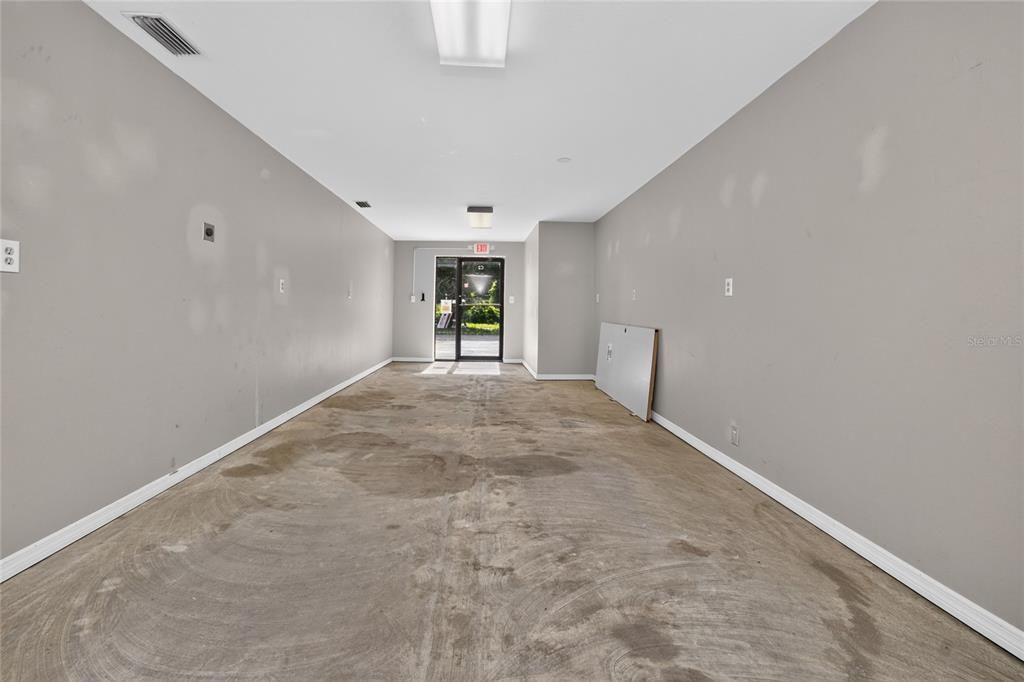 For Sale: $450,000 (0 beds, 0 baths, 2414 Square Feet)