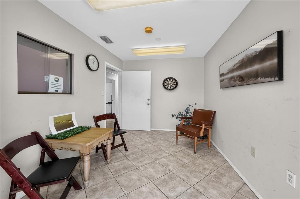 For Sale: $450,000 (0 beds, 0 baths, 2414 Square Feet)