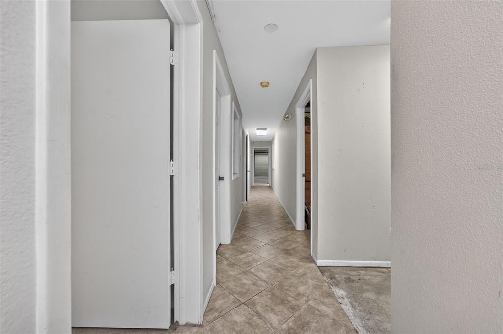 For Sale: $450,000 (0 beds, 0 baths, 2414 Square Feet)