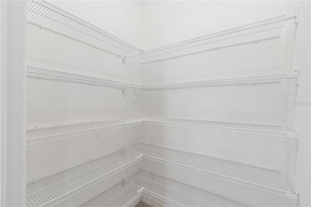 На продажу: $275,000 (3 спален, 2 ванн, 1673 Квадратных фут)