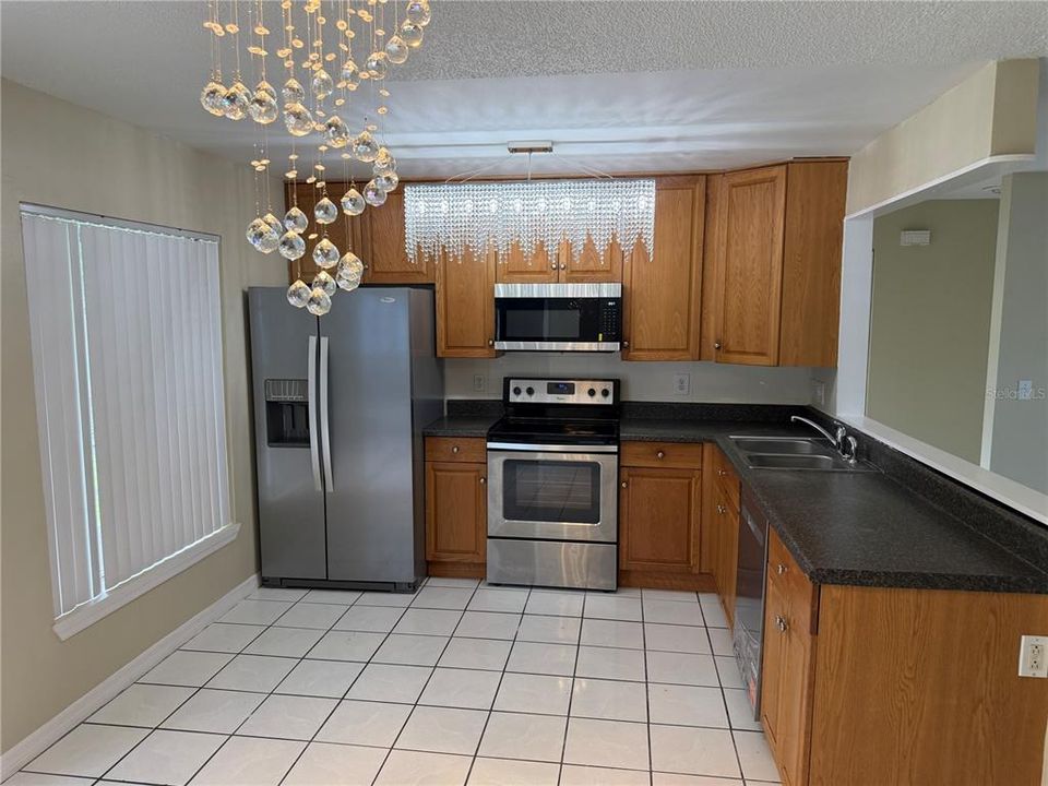 En Venta: $358,000 (3 camas, 2 baños, 1173 Pies cuadrados)