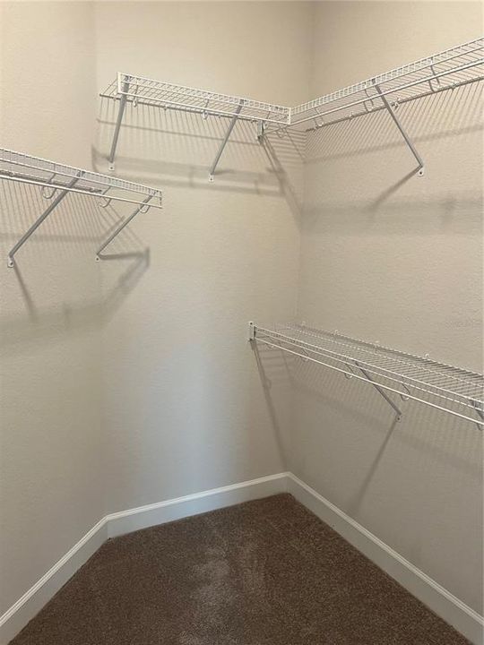 En Renta: $2,150 (4 camas, 2 baños, 1820 Pies cuadrados)