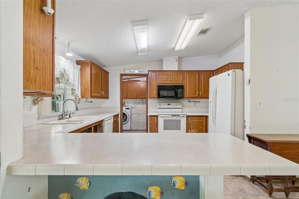 En Venta: $395,000 (3 camas, 2 baños, 1782 Pies cuadrados)