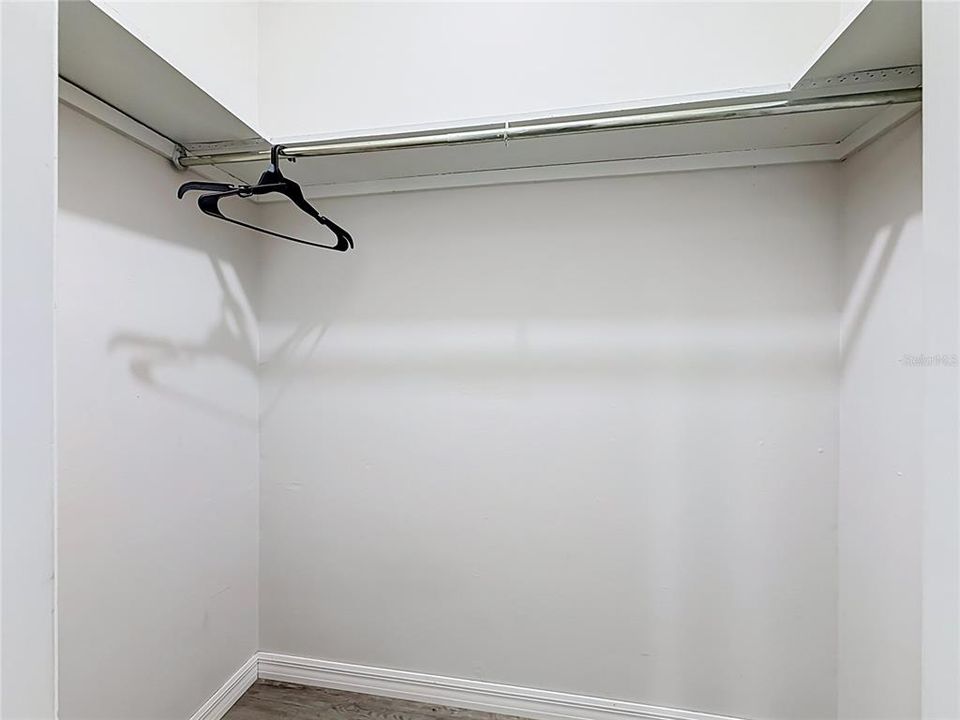 For Sale: $275,000 (3 beds, 2 baths, 1548 Square Feet)