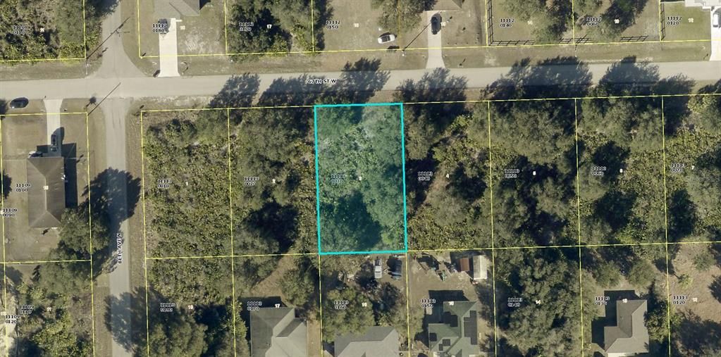 For Sale: $30,000 (0.25 acres)