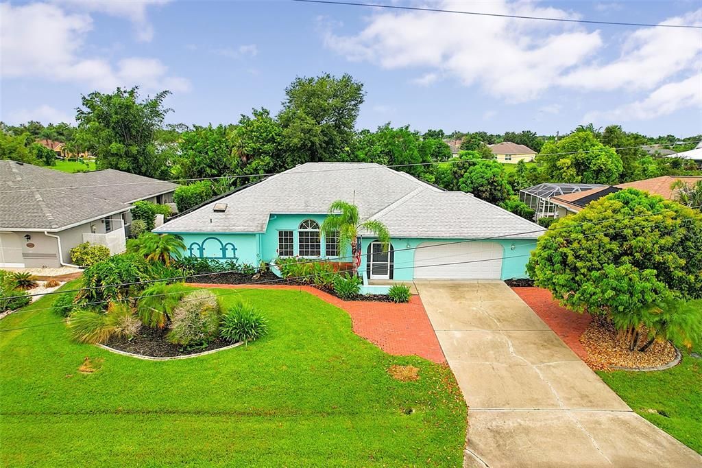 For Sale: $485,000 (3 beds, 2 baths, 2231 Square Feet)