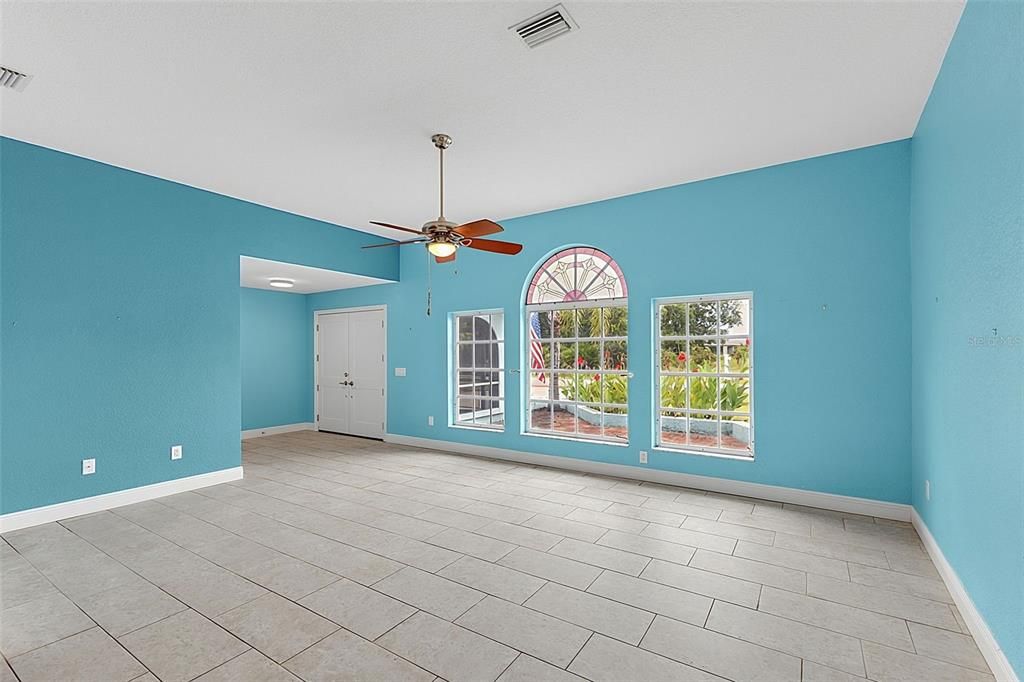 For Sale: $485,000 (3 beds, 2 baths, 2231 Square Feet)