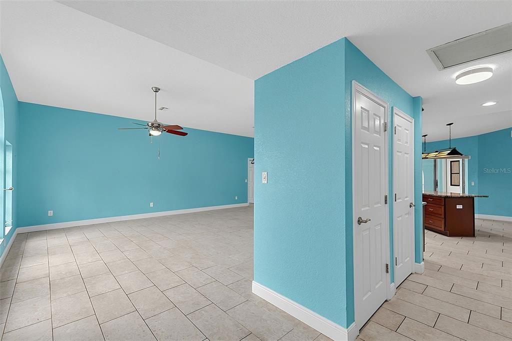 For Sale: $485,000 (3 beds, 2 baths, 2231 Square Feet)