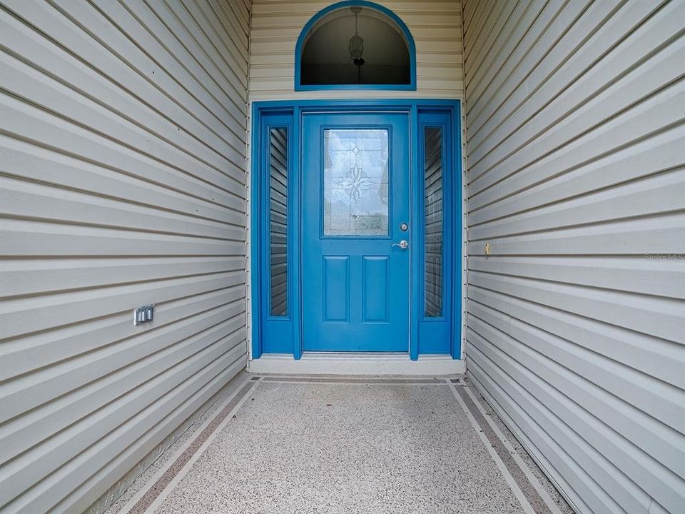 For Sale: $365,000 (3 beds, 2 baths, 1647 Square Feet)