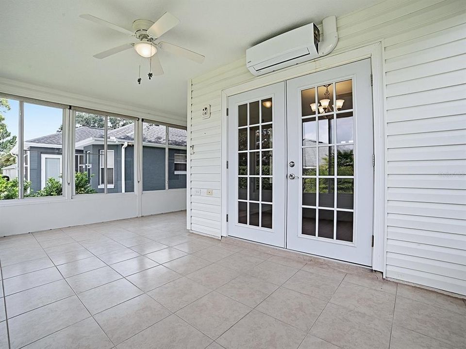 For Sale: $365,000 (3 beds, 2 baths, 1647 Square Feet)
