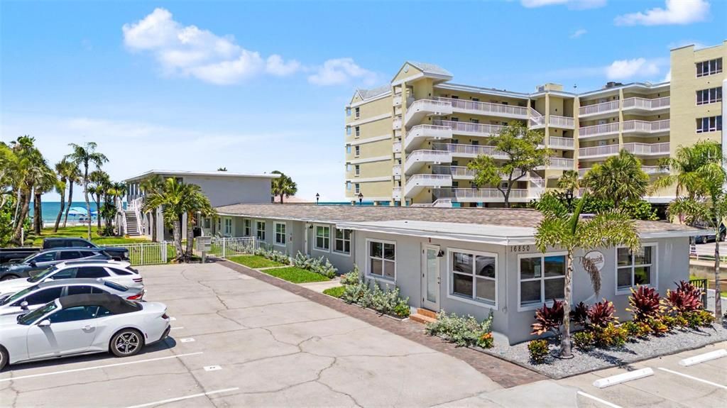For Rent: $1,900 (1 beds, 1 baths, 410 Square Feet)