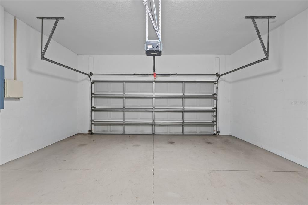 En Venta: $749,000 (3 camas, 3 baños, 1893 Pies cuadrados)