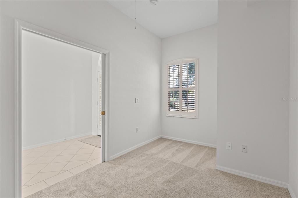 En Venta: $749,000 (3 camas, 3 baños, 1893 Pies cuadrados)