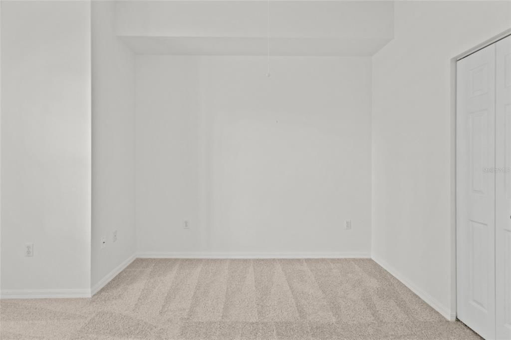 En Venta: $749,000 (3 camas, 3 baños, 1893 Pies cuadrados)