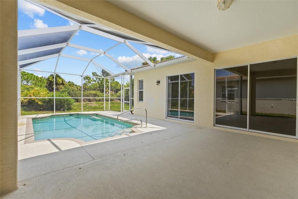 En Venta: $749,000 (3 camas, 3 baños, 1893 Pies cuadrados)