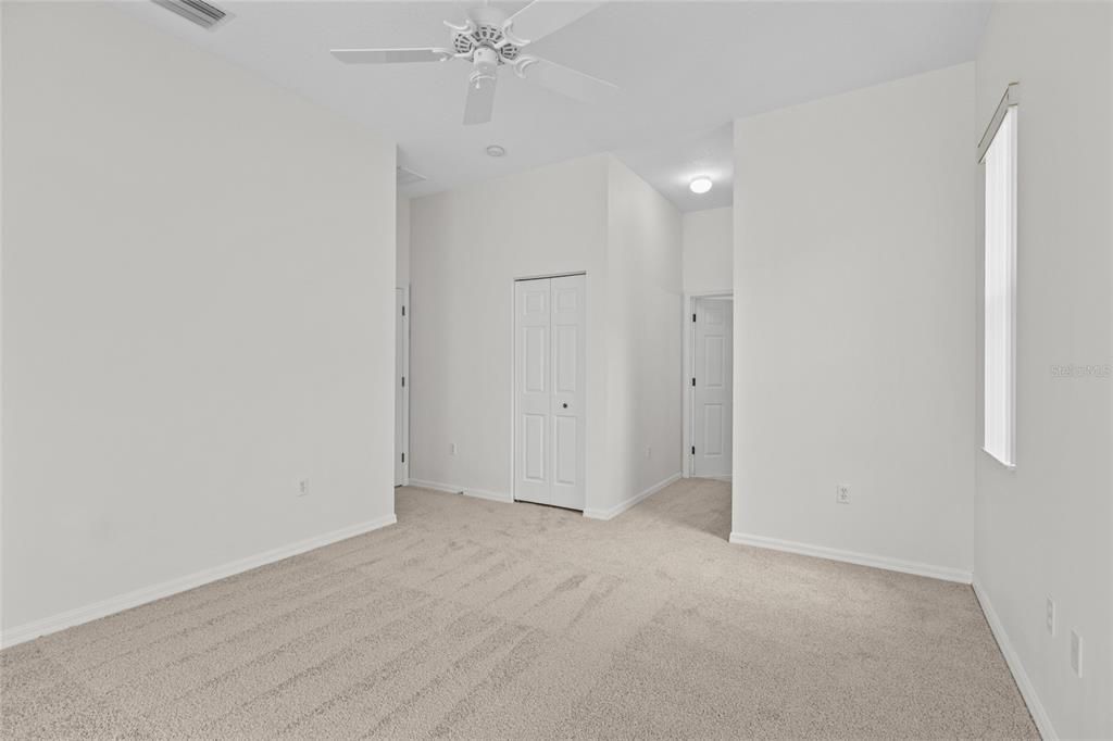 En Venta: $749,000 (3 camas, 3 baños, 1893 Pies cuadrados)