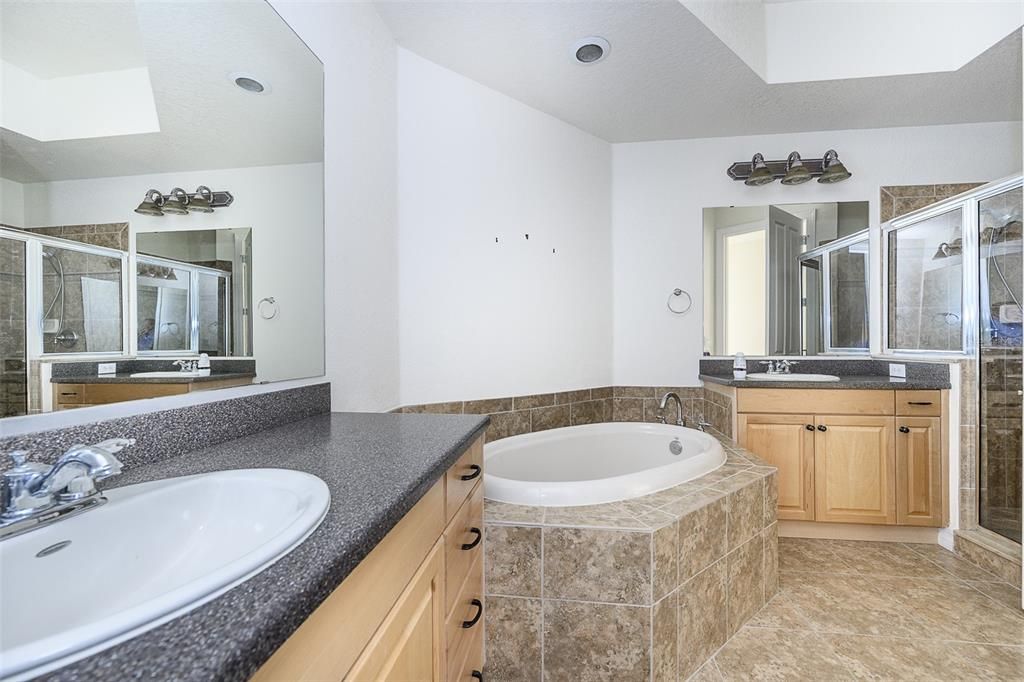 For Rent: $1,895 (2 beds, 2 baths, 1485 Square Feet)