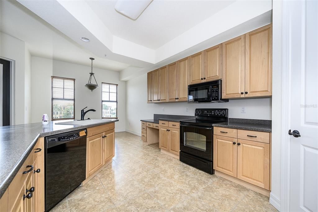 For Rent: $1,895 (2 beds, 2 baths, 1485 Square Feet)