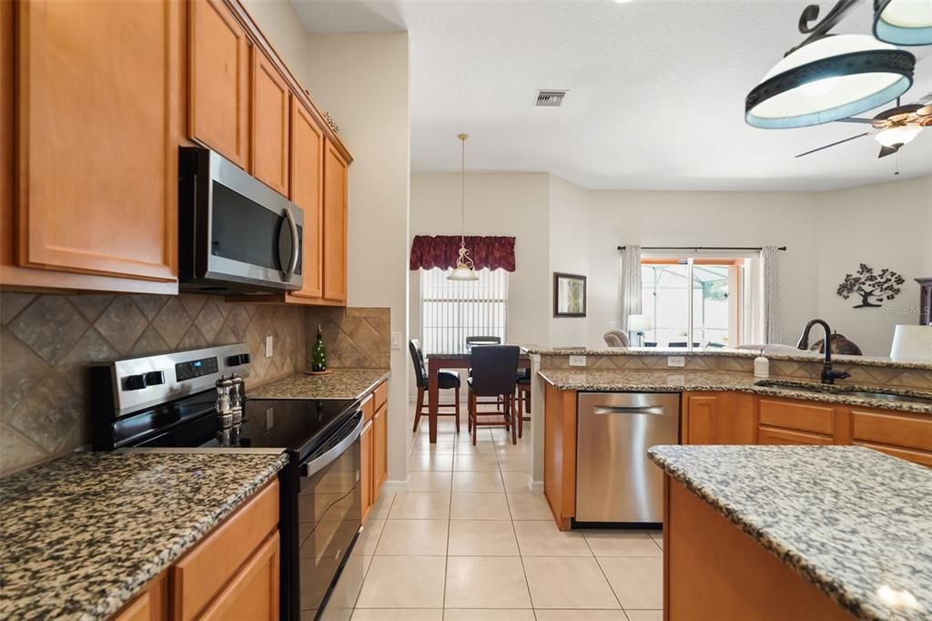 Active With Contract: $615,000 (4 beds, 3 baths, 2657 Square Feet)