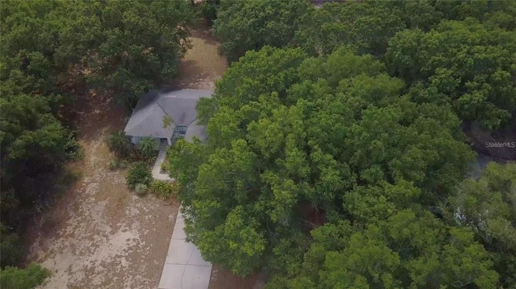 For Rent: $1,800 (3 beds, 2 baths, 1094 Square Feet)