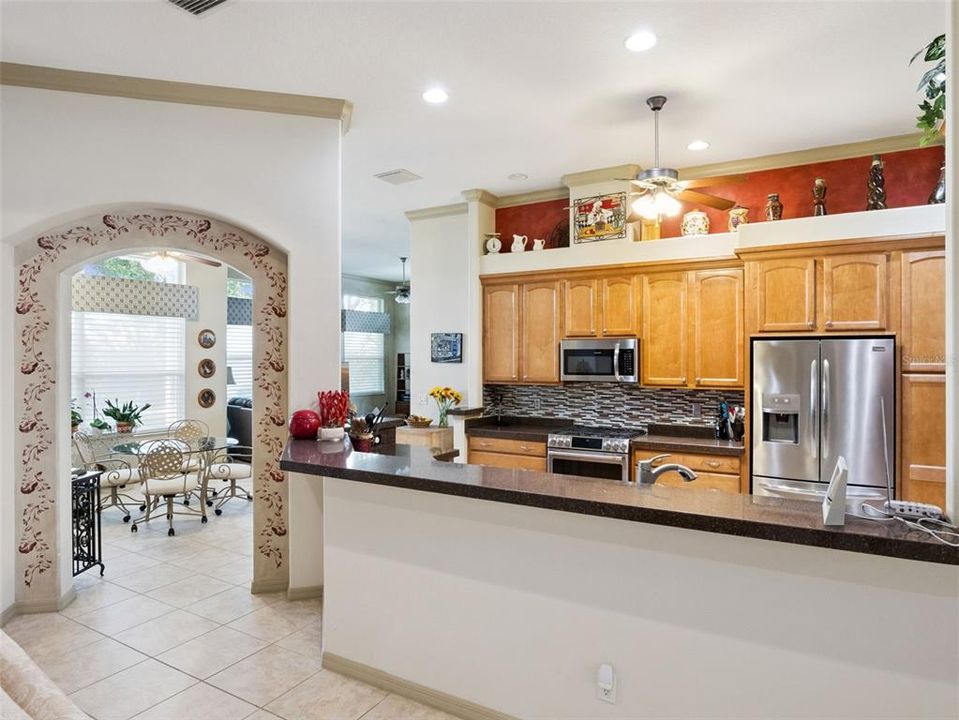 For Sale: $410,000 (3 beds, 2 baths, 2692 Square Feet)